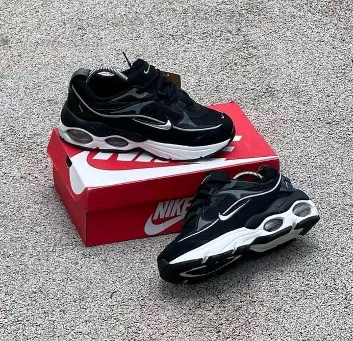 Nike camara negro