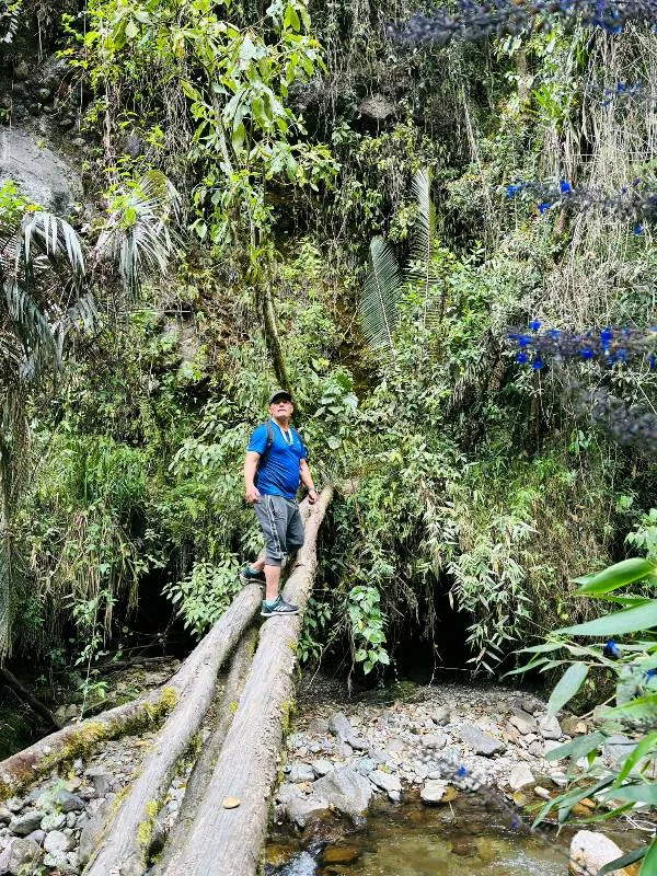 Senderismo y cascadas en Colombia
