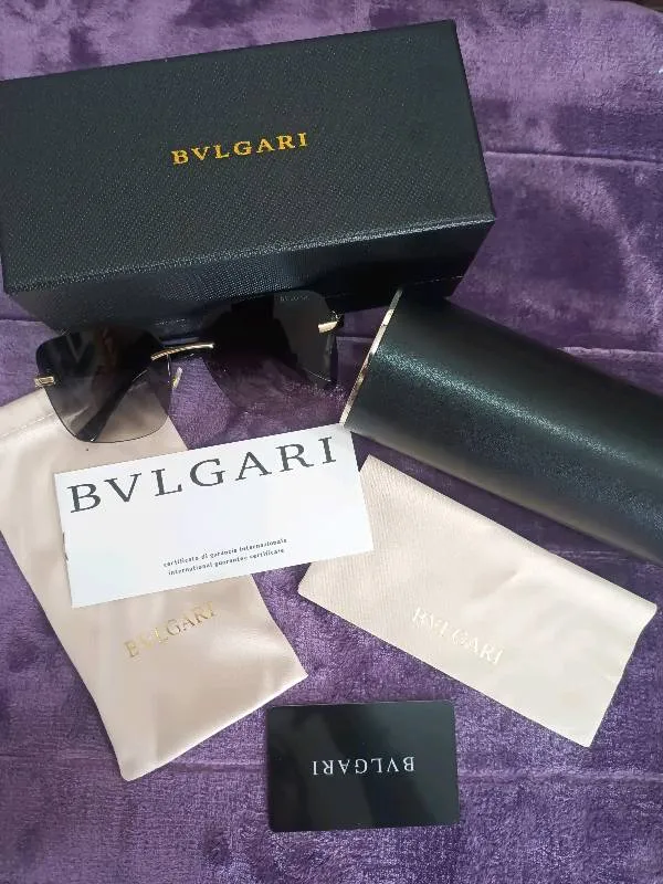 Gafas de mujer Bvlgari, incluye estuche, funda y paño de limpieza