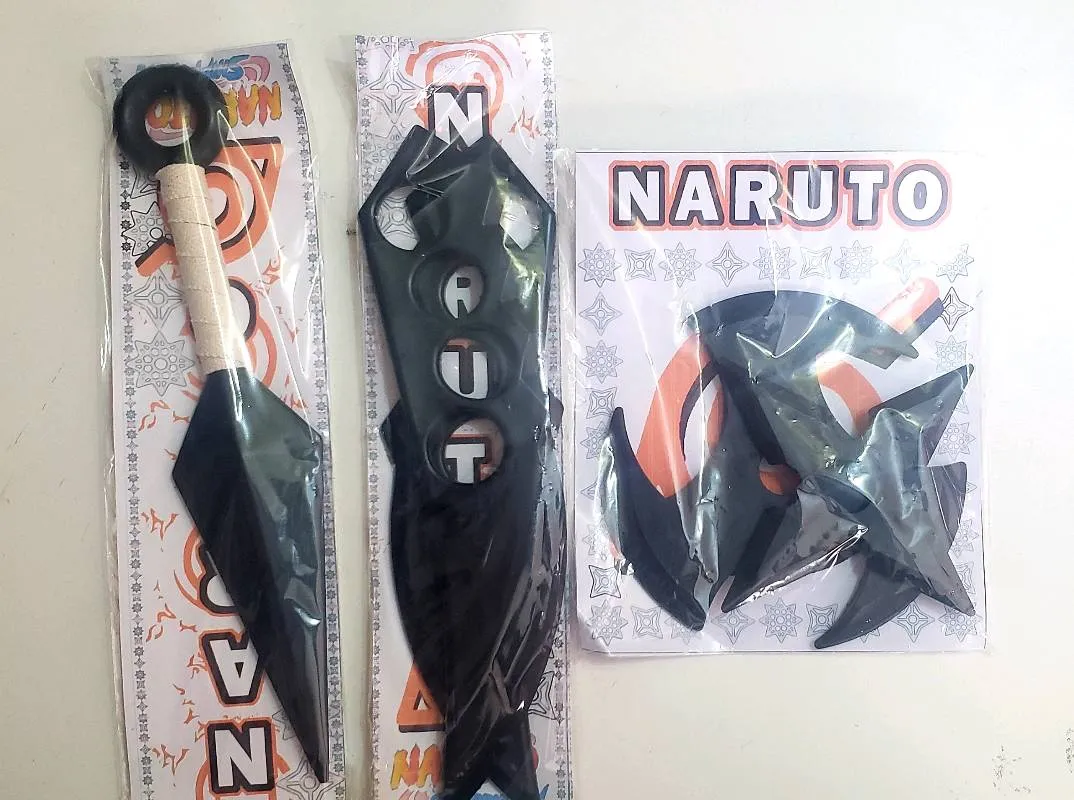 Armas Naruto plásticas colecionables 