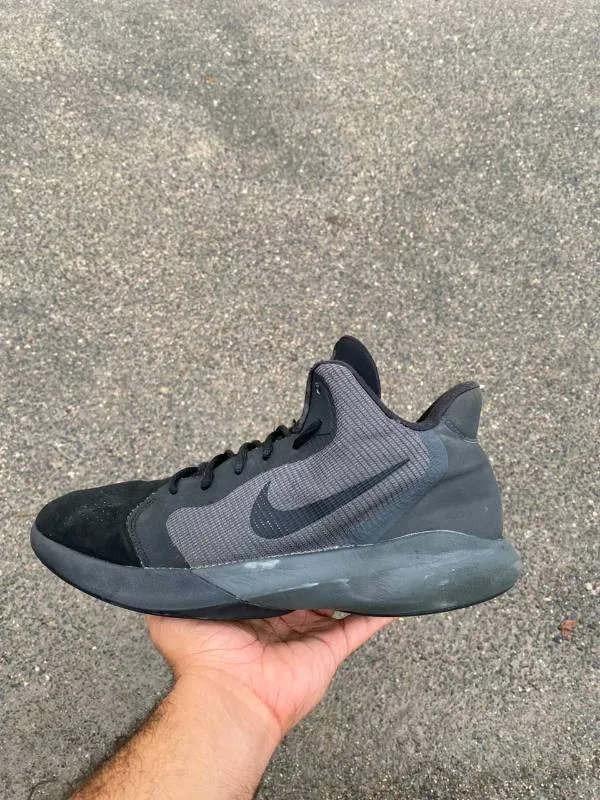 Nike 🔥 Size 13