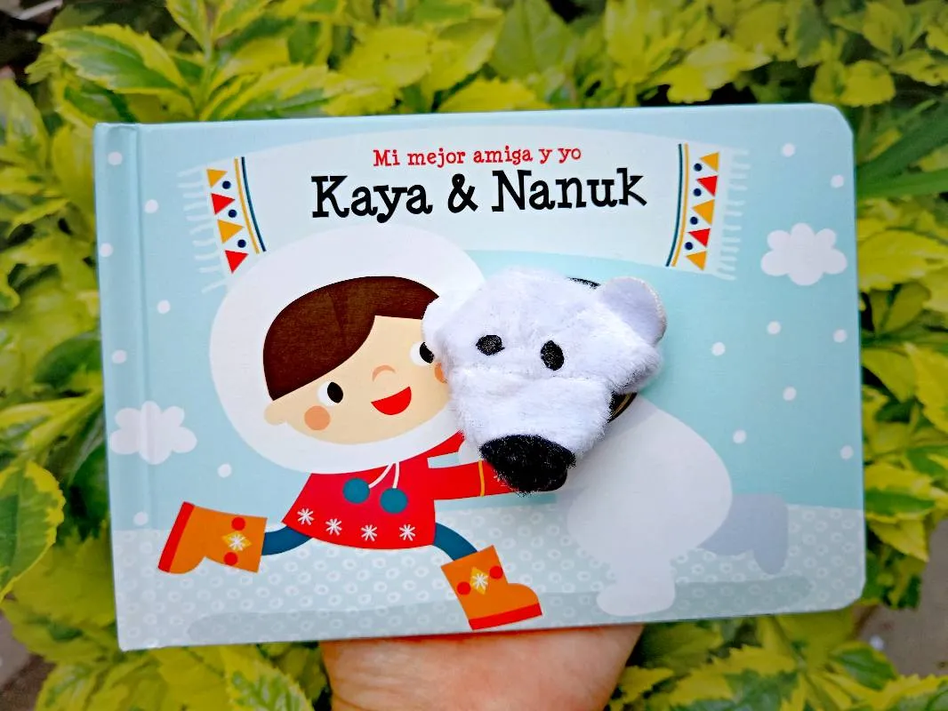 Kaya y Nanuk marioneta 