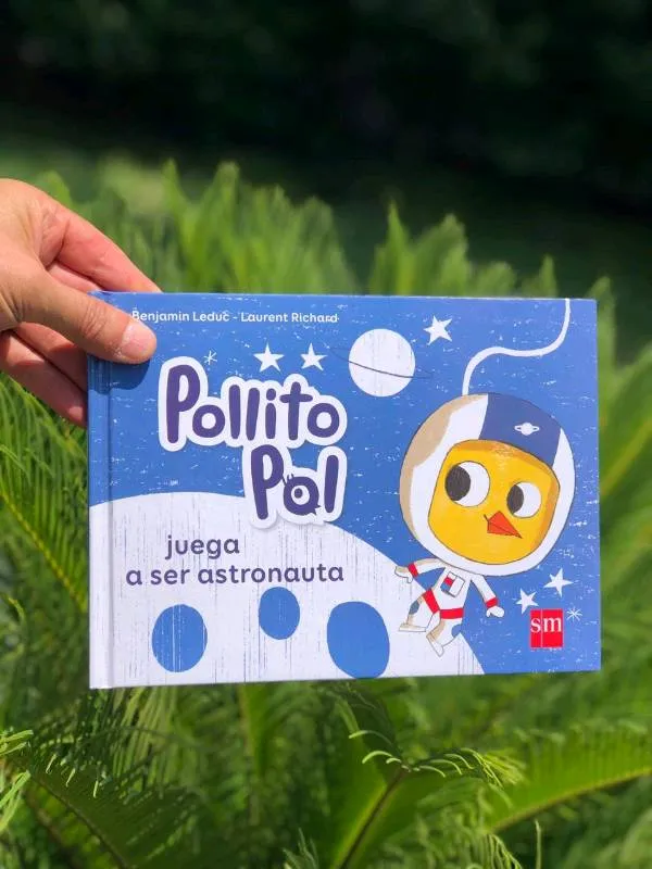 Pollito Pol juega a ser astronauta Sm