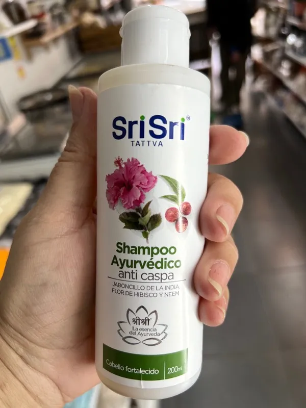 Shampoo Sri Sri Ayurvedico anti caspa 