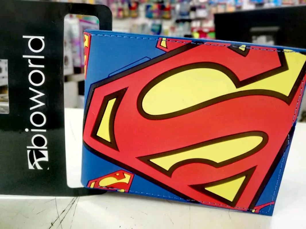 Billetera DC Superman con relieve 