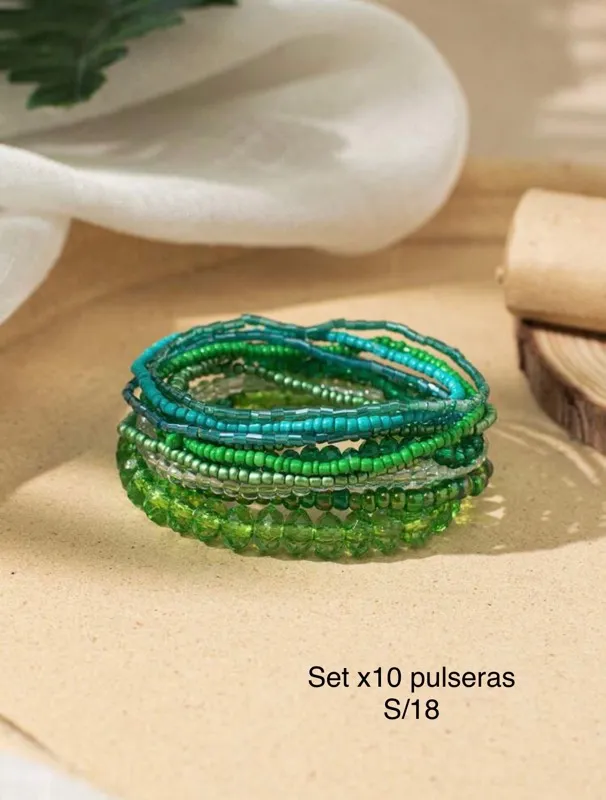 Set x10 pulseras verdes 