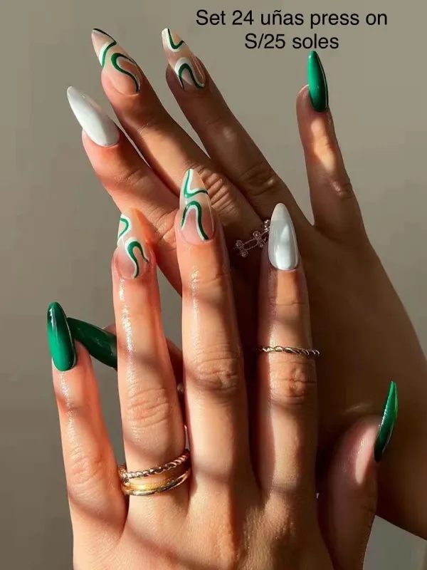 Set uñas press on verdes 