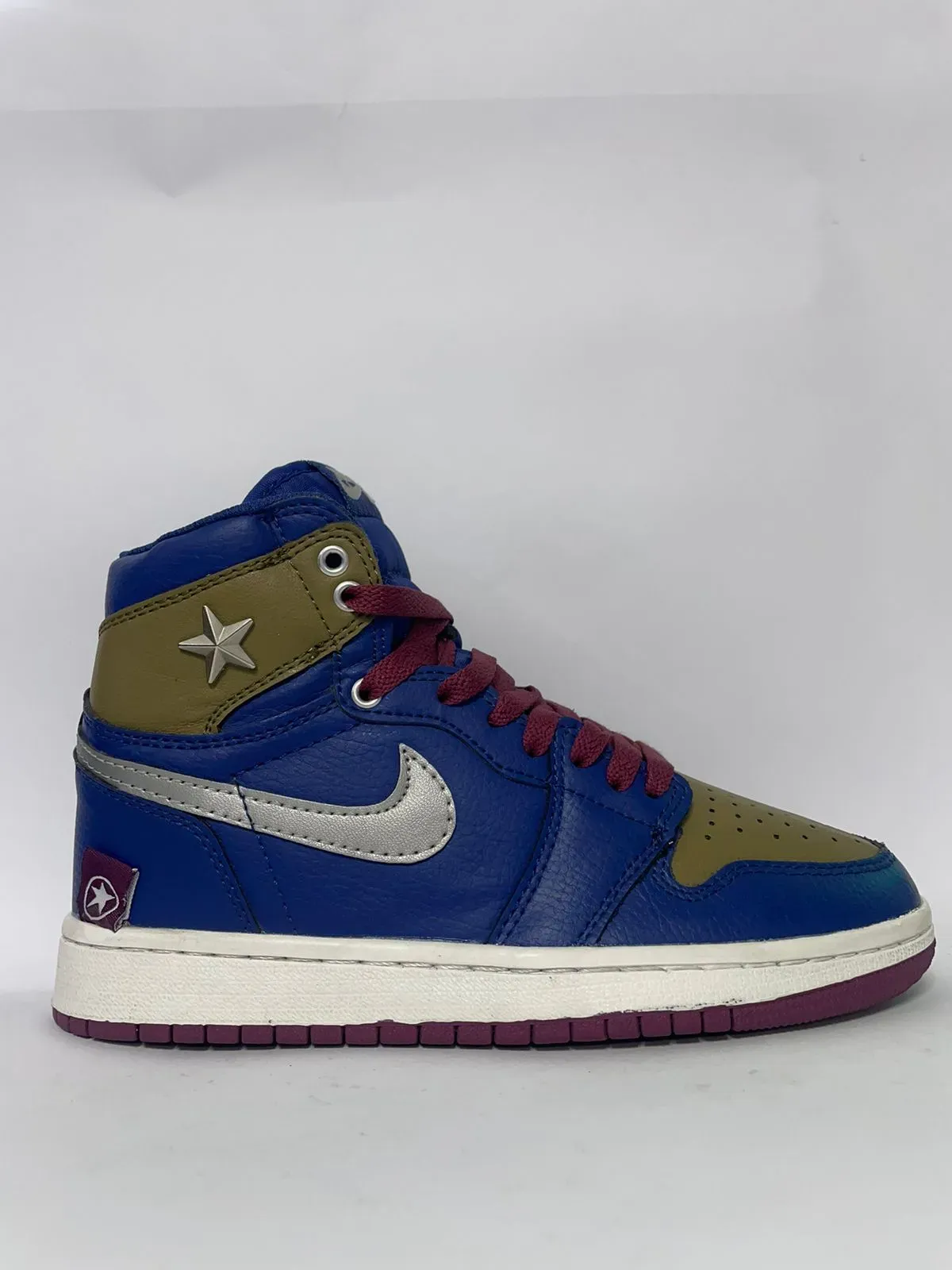 Buy JORDAN x AVENGERS in Ciudad de Mexico en Ciudad de Mexico