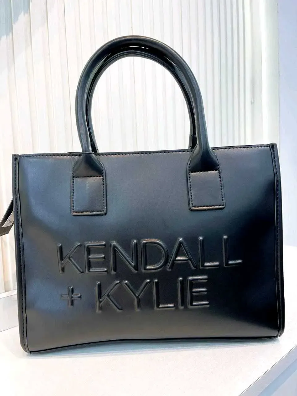 Bolsa Kendall Y Kylie Carteras CARTERA KENDALL KYLIE En Caracas