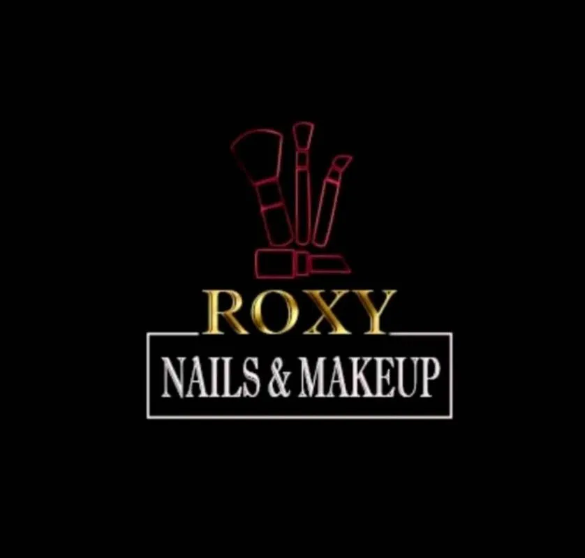 Nails & makeup Roxy