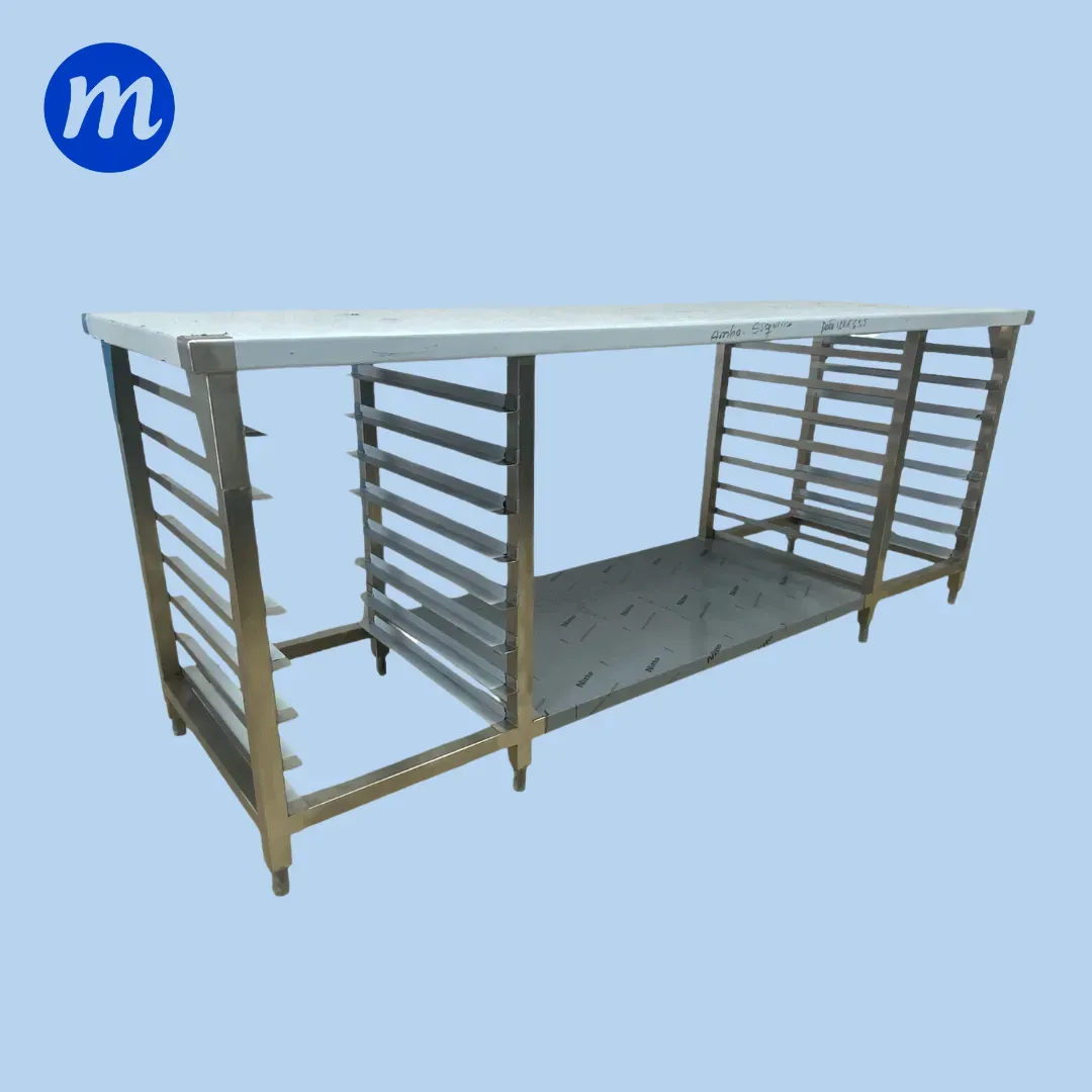 MESA CENTRAL CON DOBLE BANDEJERO Y TRAMO DE 2.30 METROS