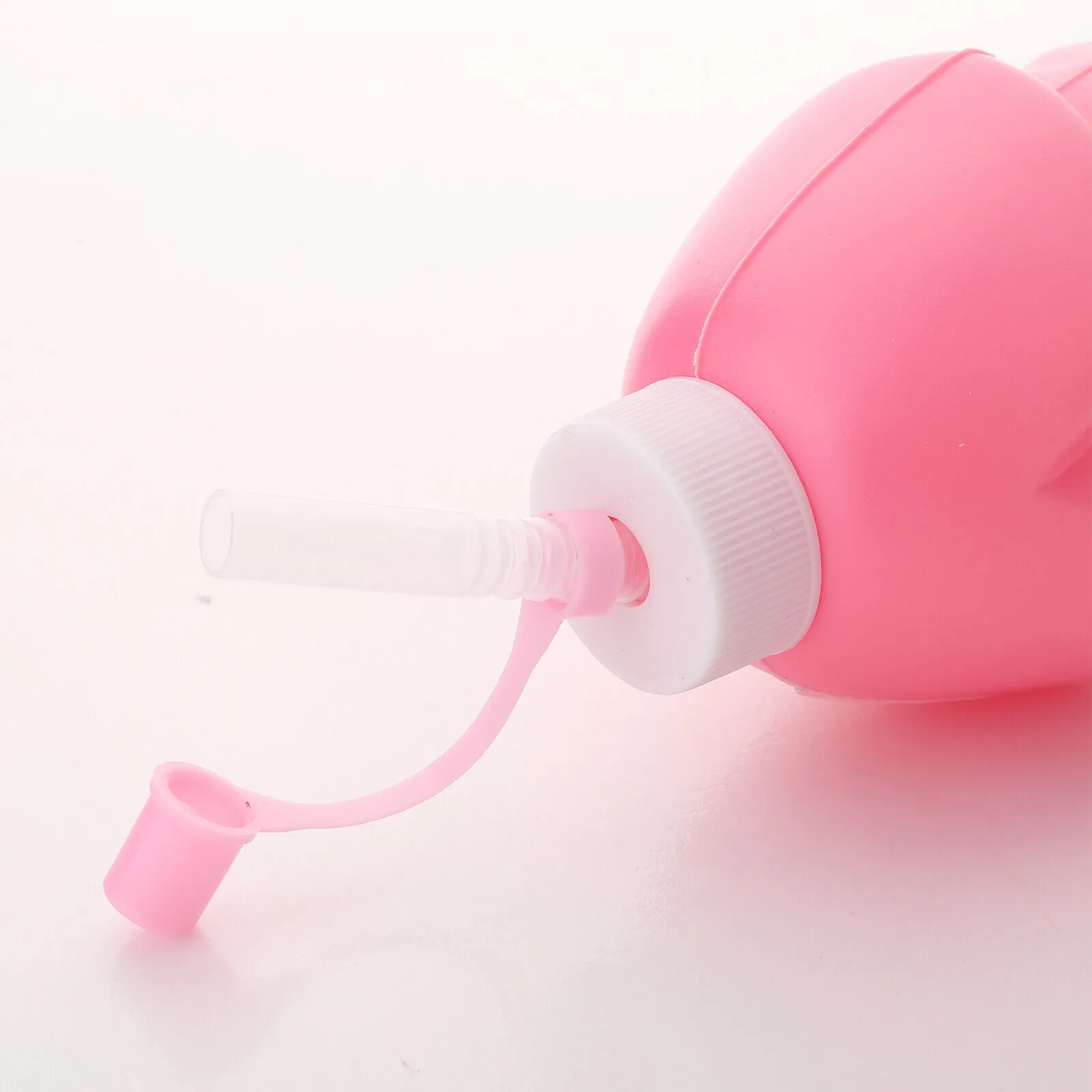 mouse, vacuum, nipple