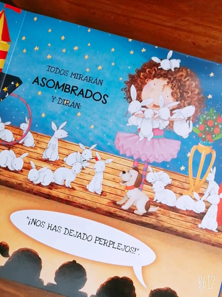 tray, pencil_box, bakery