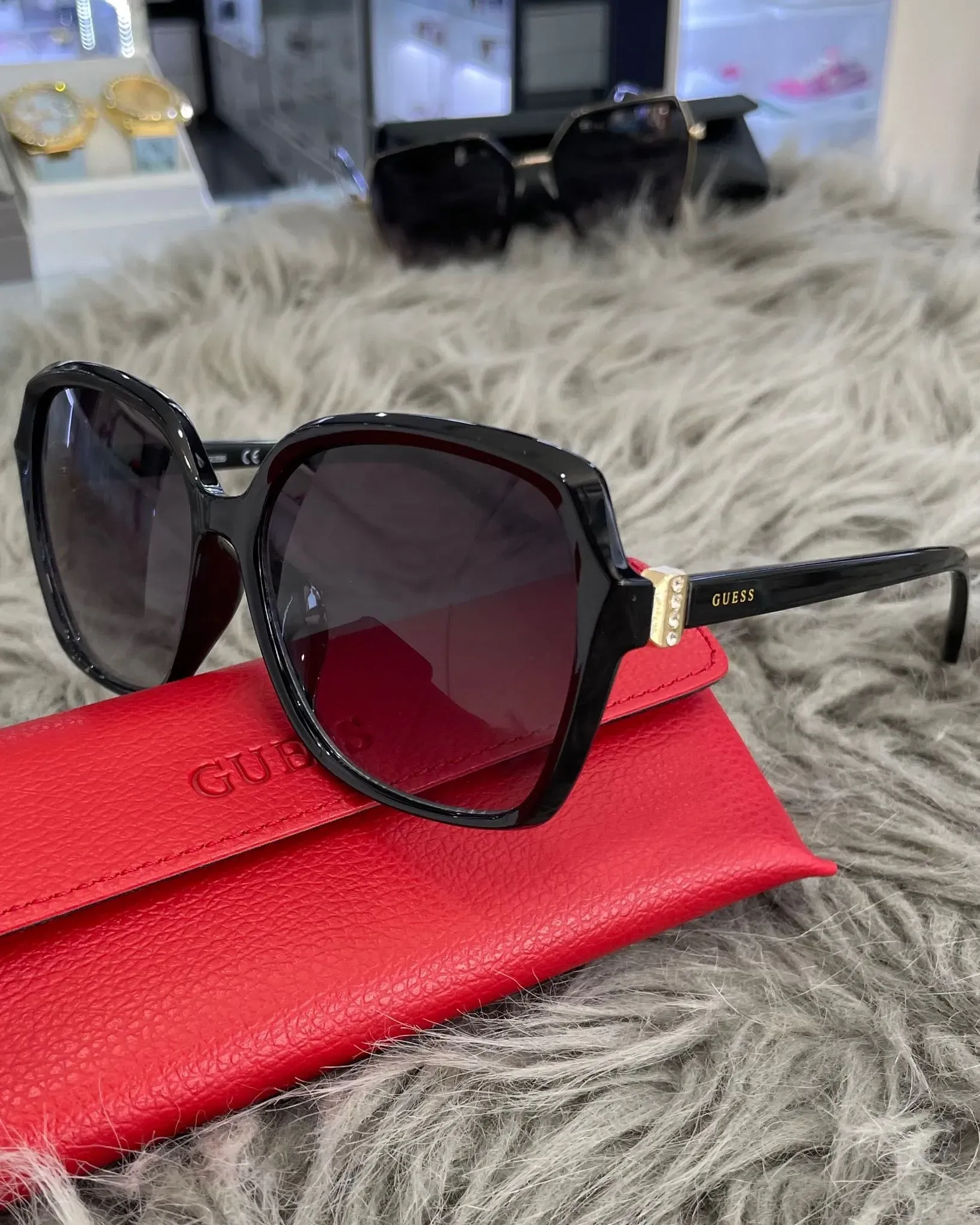 GUESS GF0405 Lunettes De Soleil Homme/Femme - Style Carré Barre Supérieure UV400 Protection Solaire