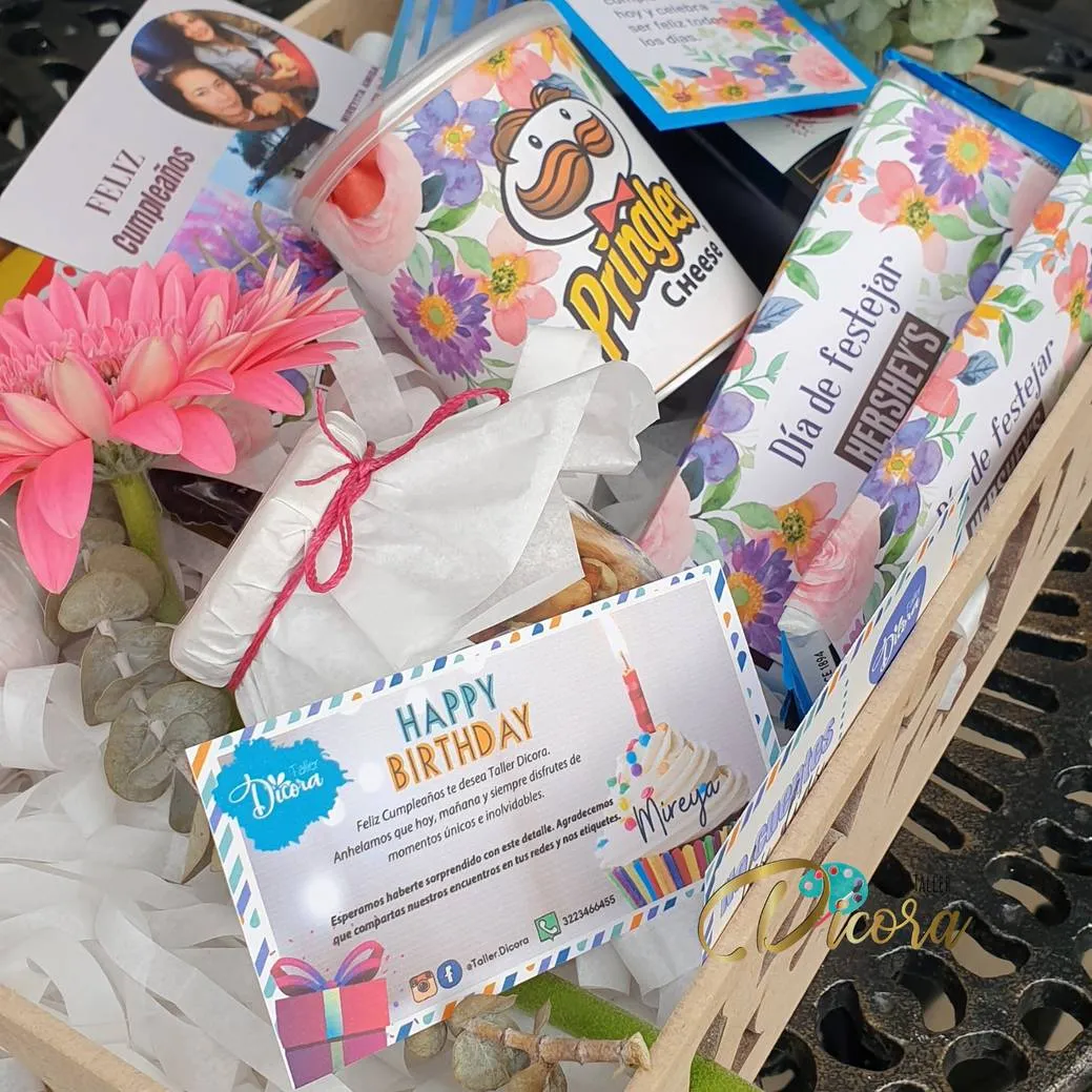 toilet_tissue, packet, ashcan