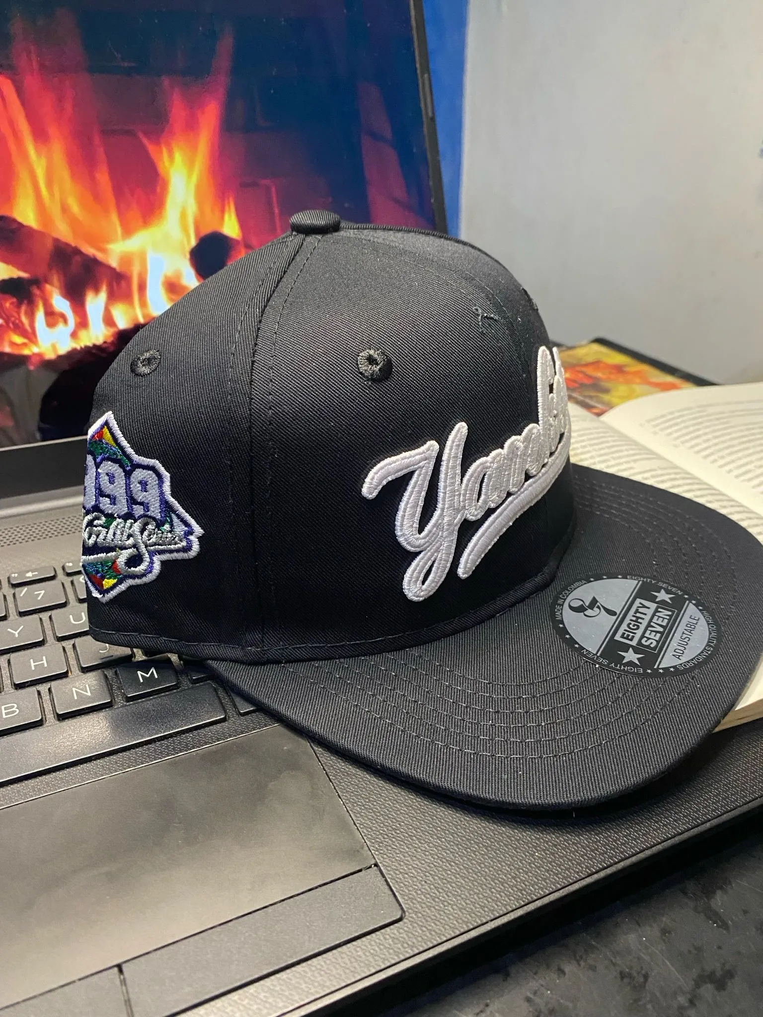 GORRA YANKEES NEGRA PLANA 