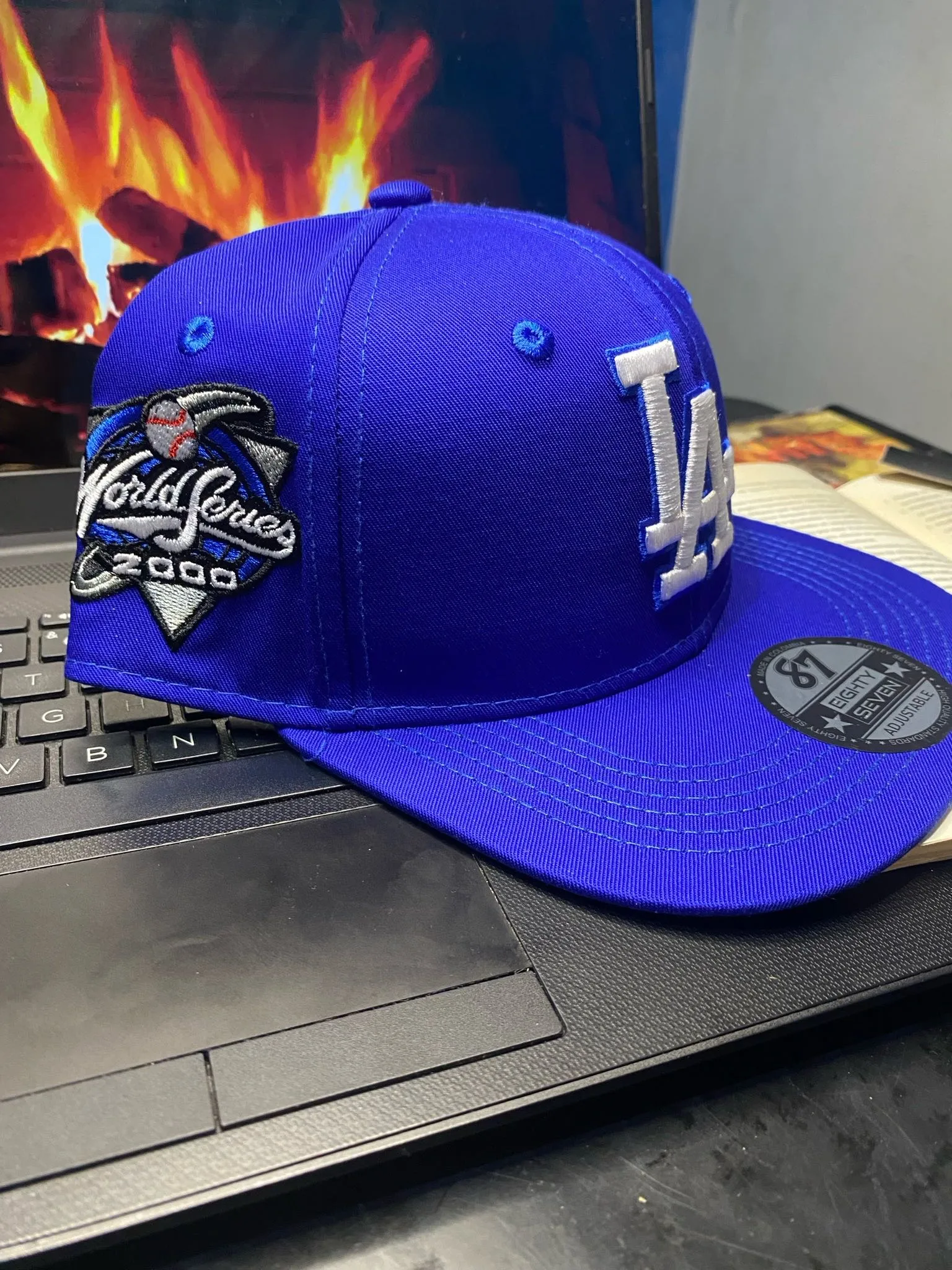 GORRA LA AZUL PLANA 