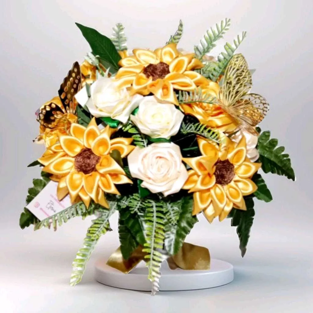 CAJA FLORAL GIRASOLES RADIANTE con chocolates 24k