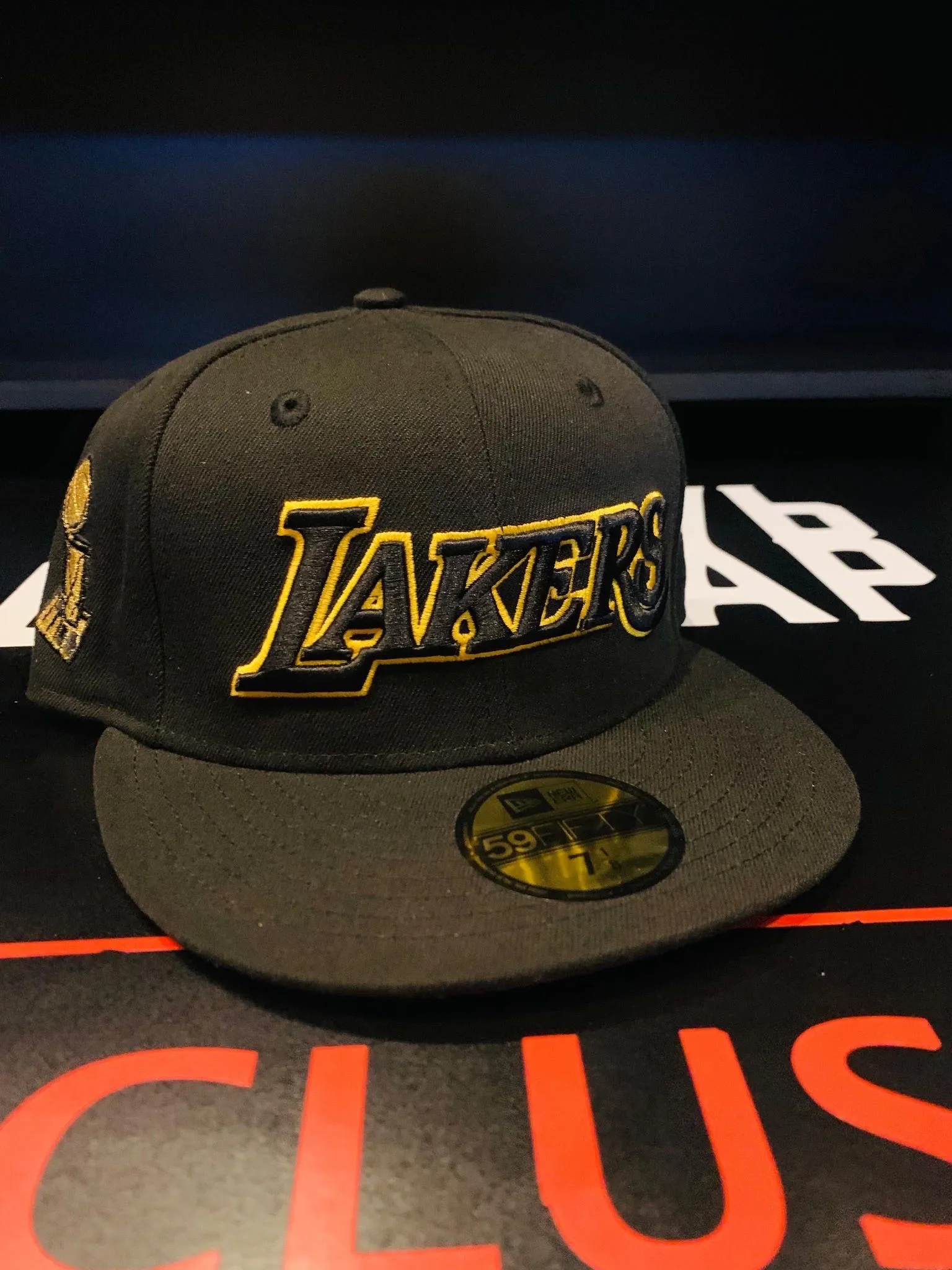 Lakers talla 7 1/8