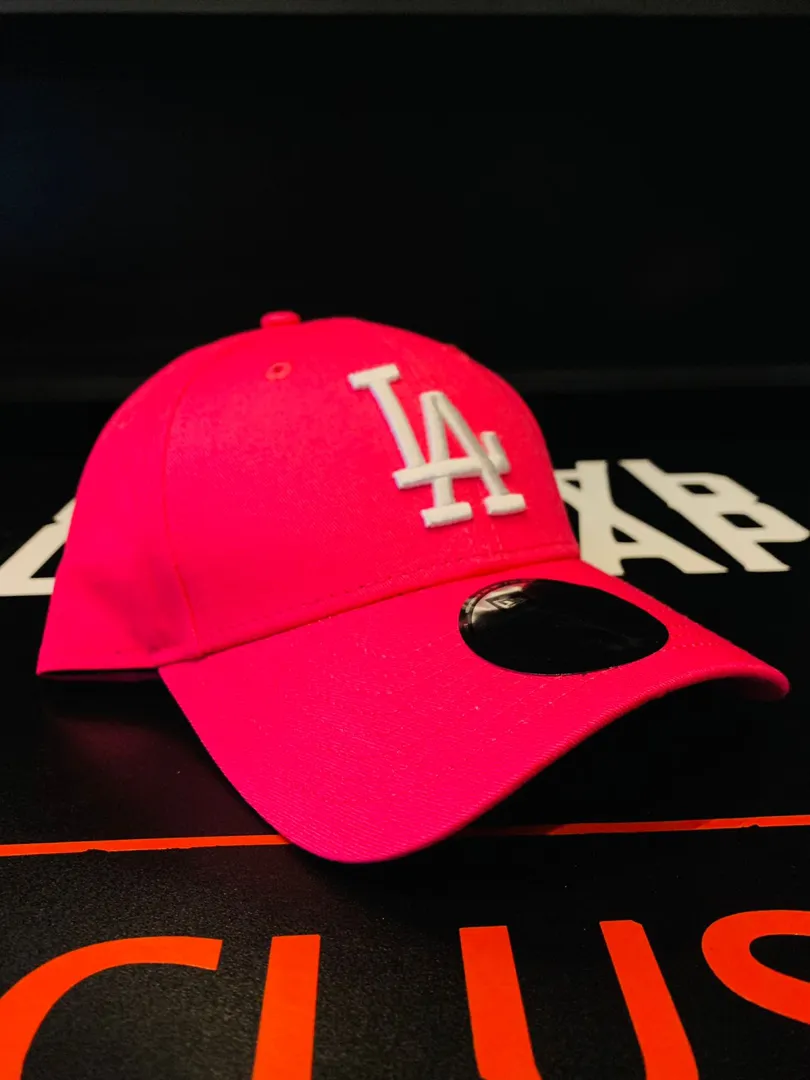 LOS ANGELES PINK.