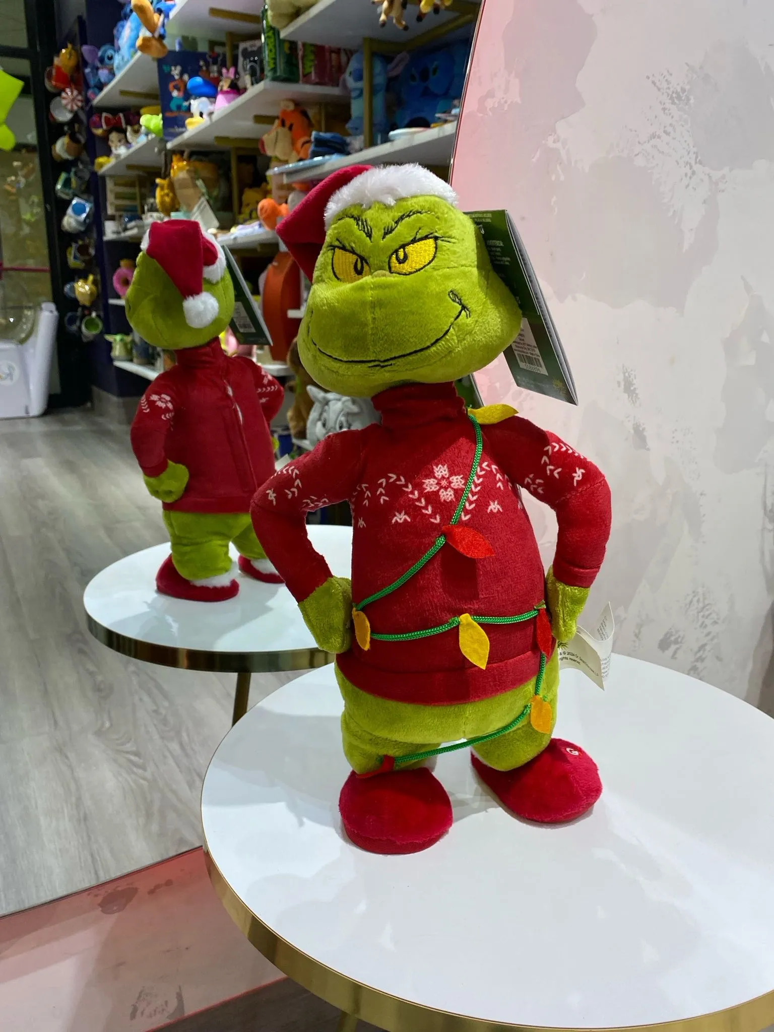 Peluche Grinch Bailarín 