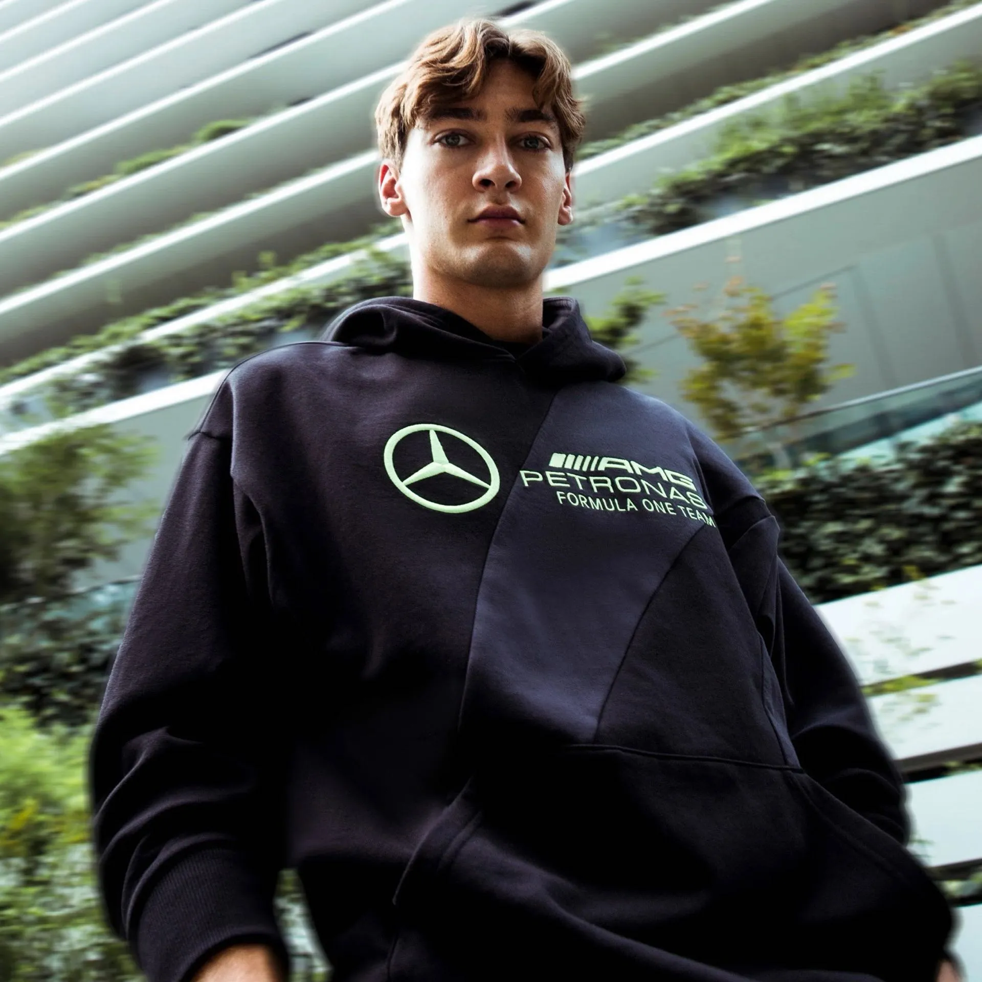 Hoodie bordado Mercedes 