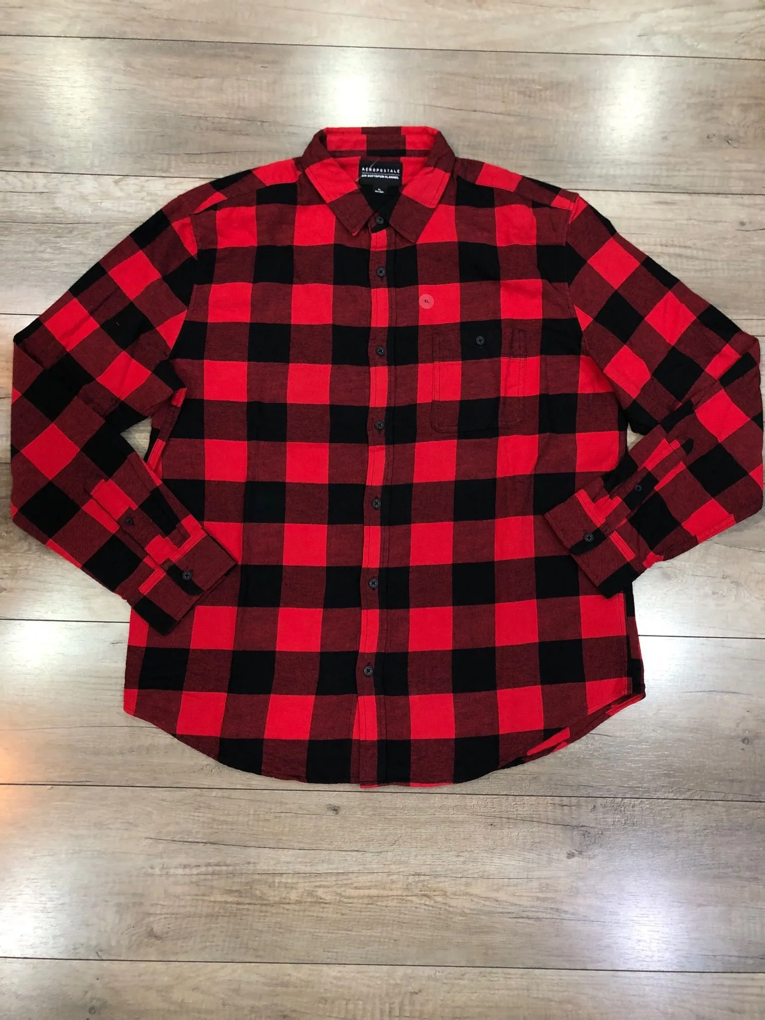 Camisa Manga Larga Aeropostale Roja Cuadros Negros Talla XL