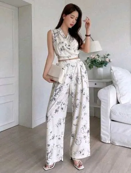 Conjunto top y pantalón estampado floral blanco 