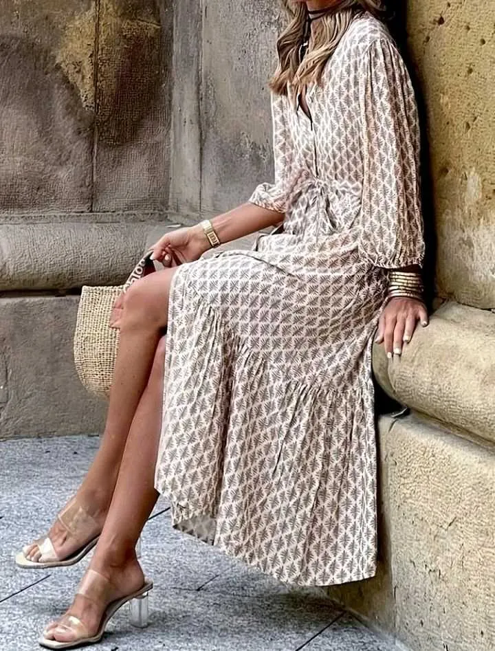 Vestido estampado geometrico beige con manga 