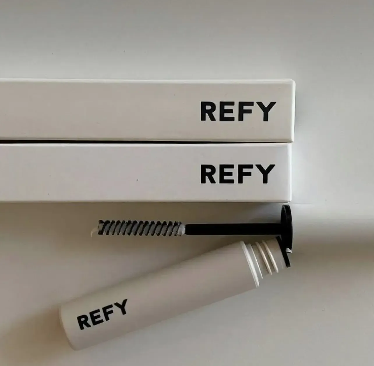 REFY Brow Sculpt Gel