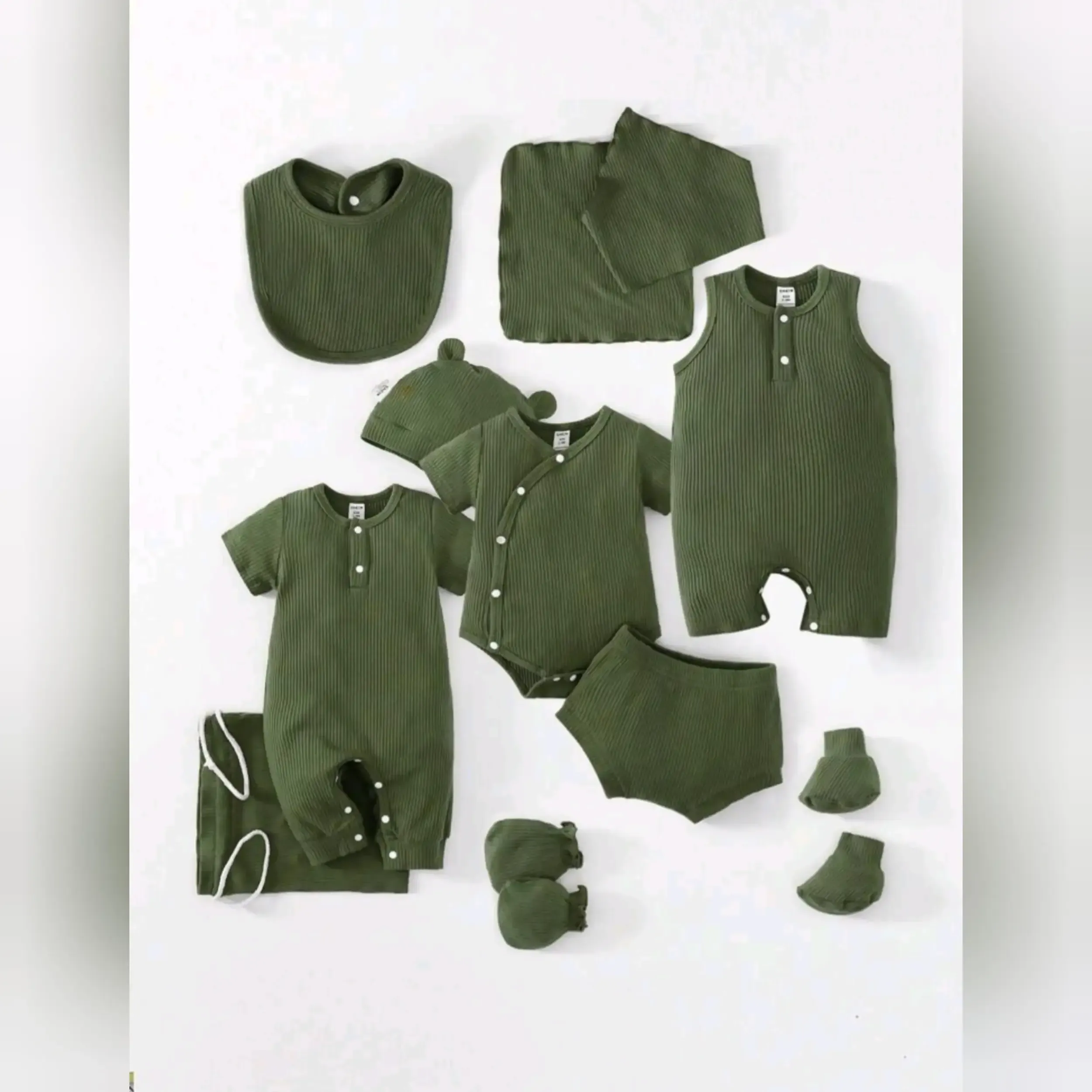 Set de 9 piezas de Bebe Con Botones Delanteros y Cuello Redondo 