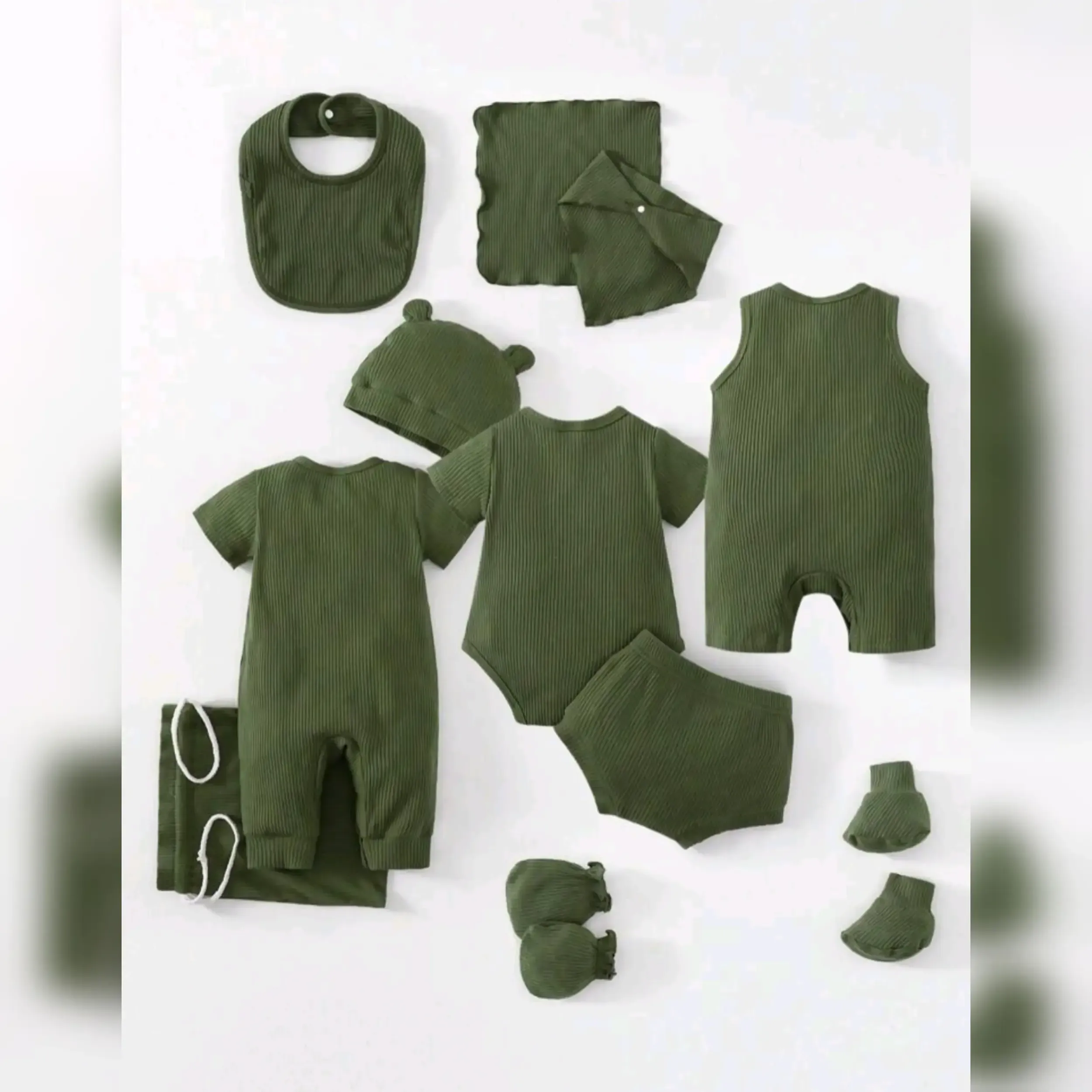 Set de 9 piezas de Bebe Con Botones Delanteros y Cuello Redondo 