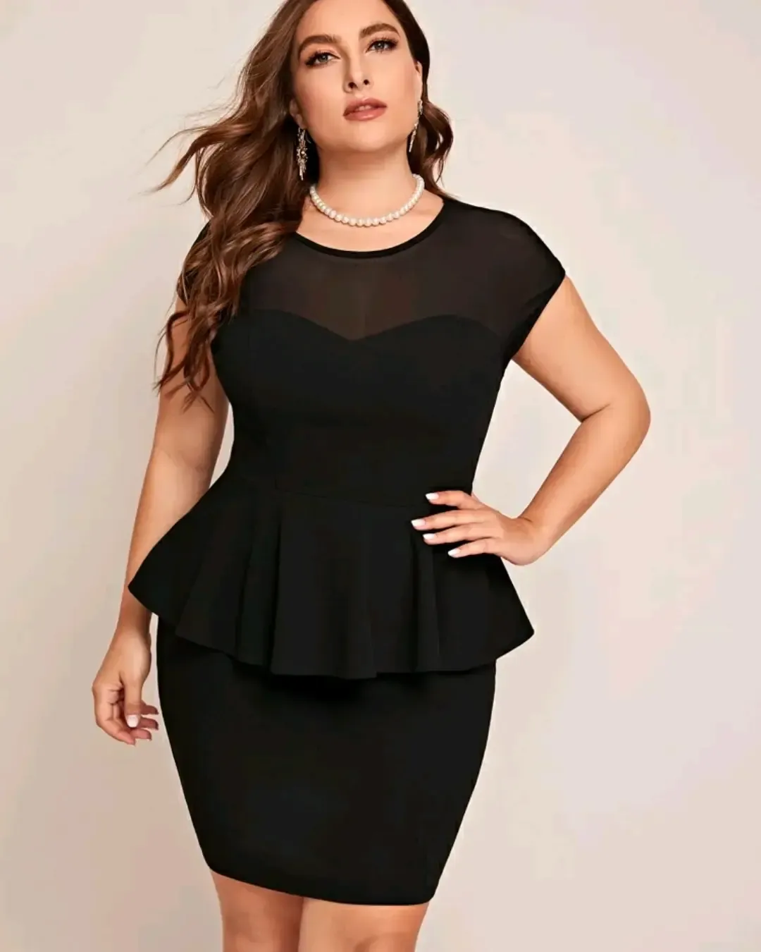 Conjunto Blusa Peplum con Malla y Falda