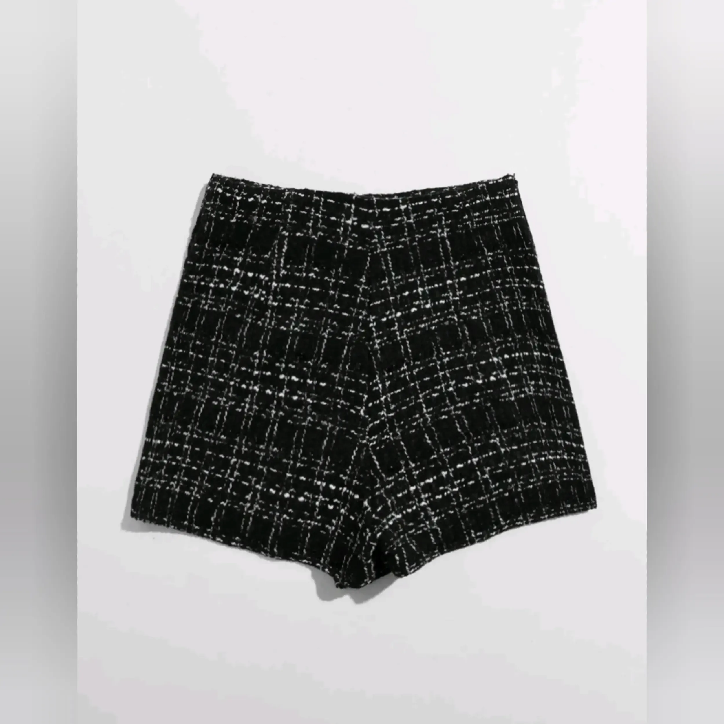 Falda Short Tweed Asimétrica 