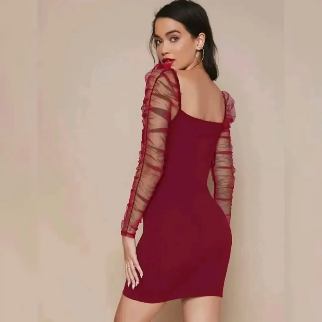Vestido Ajustado de Manga Gigot con Malla y Fruncido