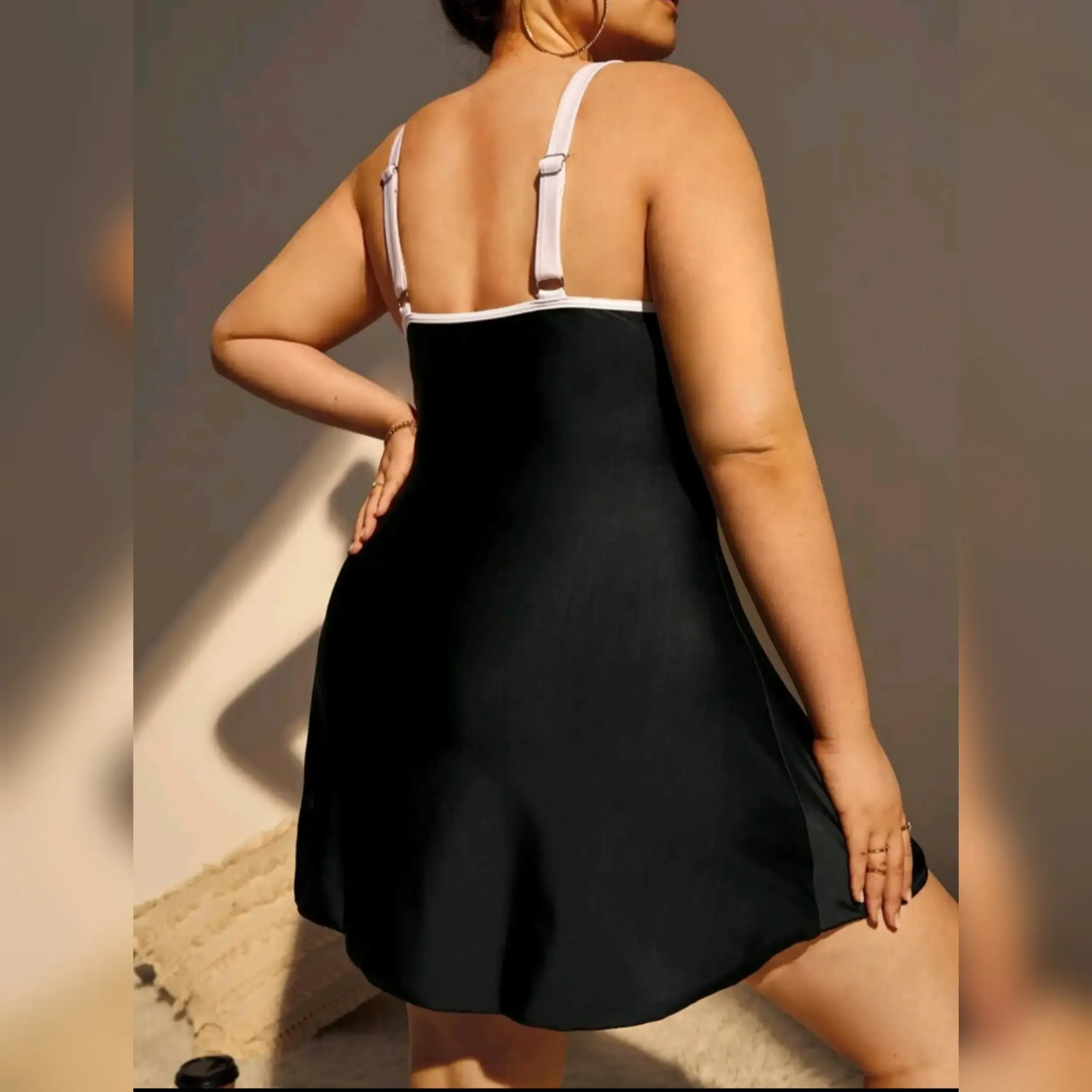 Traje de baño de Dos Piezas  con abertura unida -Talla 0XL