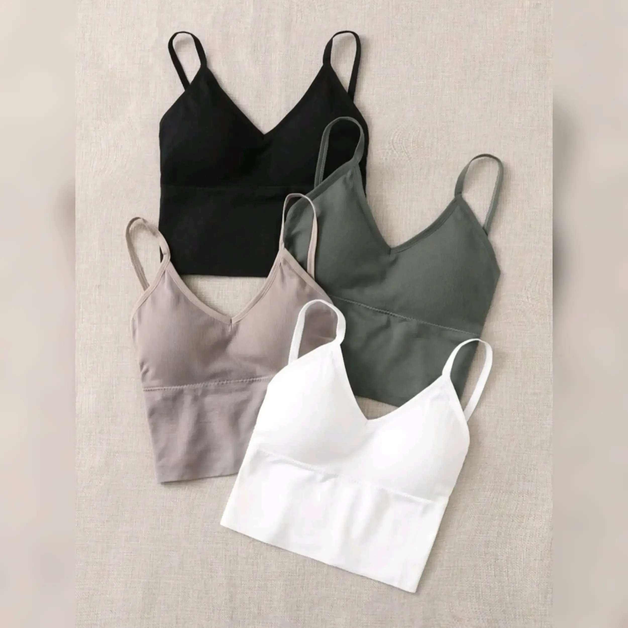 Set de 4 Tops Deportivos Con Soporte Medió  
