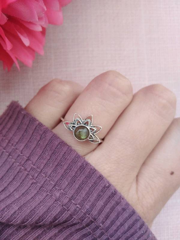 Anillo Labradorita