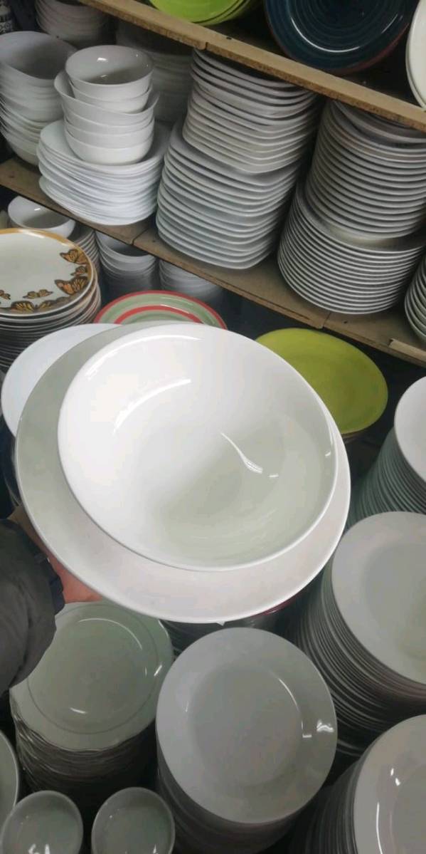 soup_bowl, potter's_wheel, plate_rack