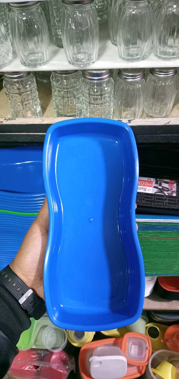 water_jug, tray, nipple