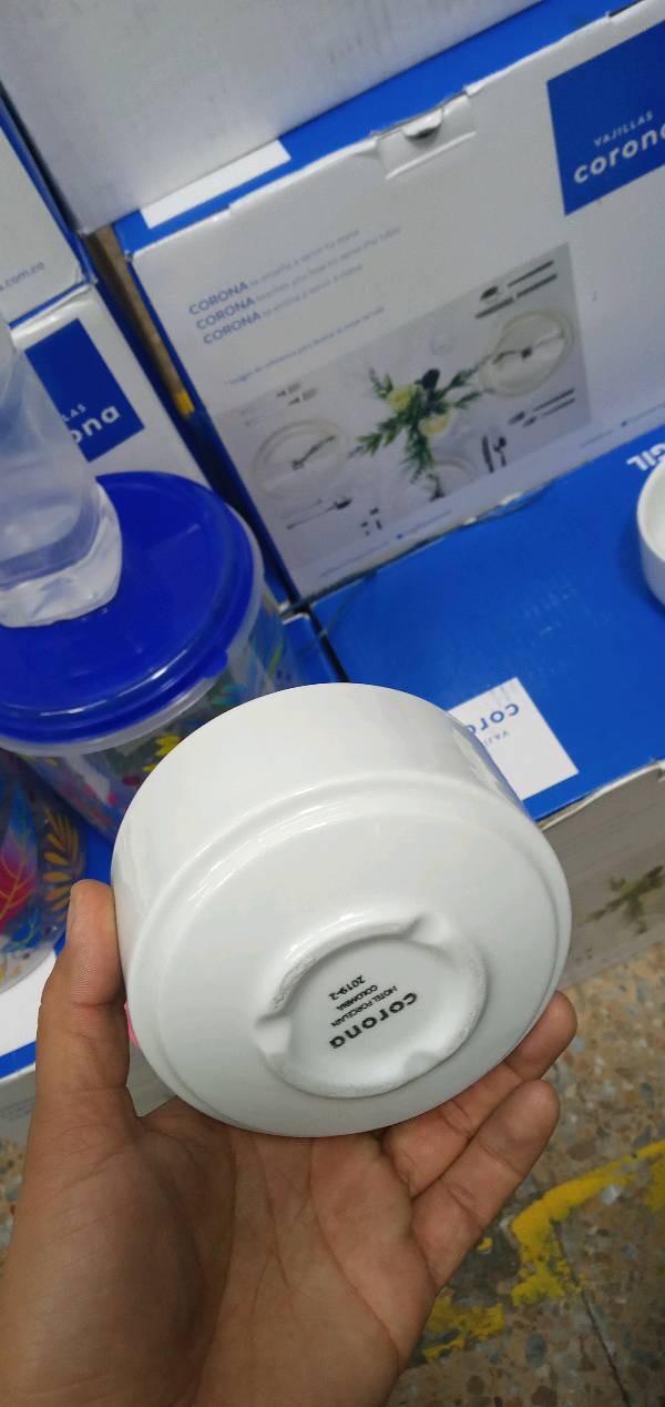 bucket, soap_dispenser, Crock_Pot