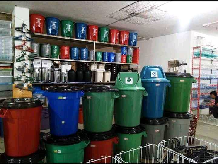 milk_can, shopping_basket, barrel