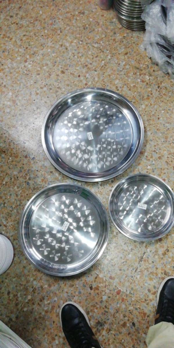 Petri_dish, spotlight, steel_drum