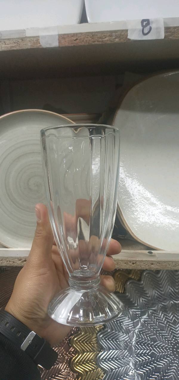 goblet, beer_glass, water_jug