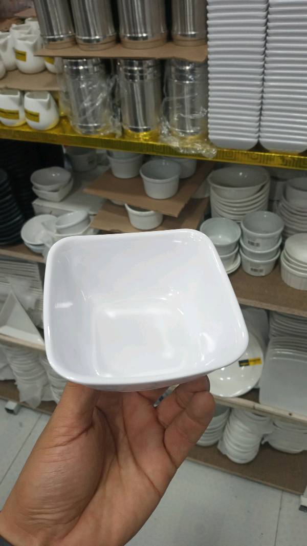 plate_rack, tray, water_jug
