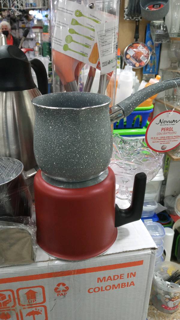 coffeepot, water_jug, teapot