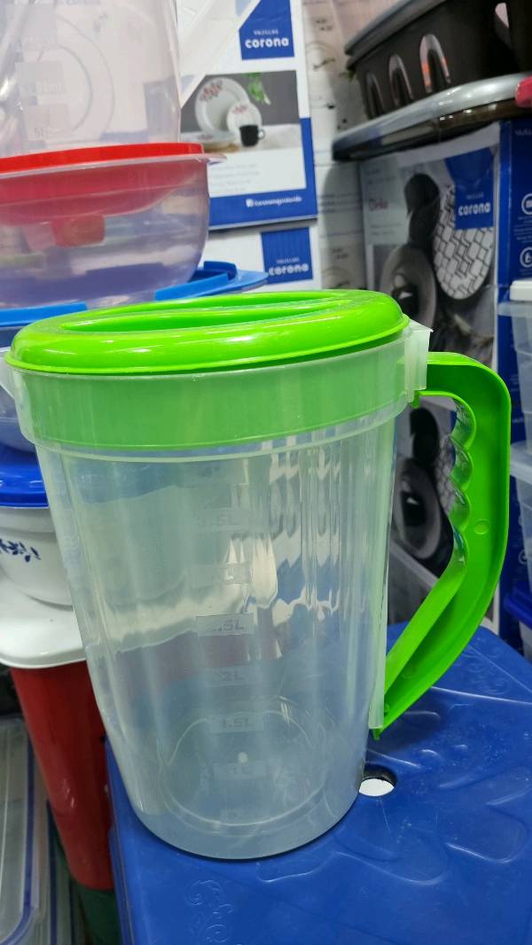 measuring_cup, bucket, water_jug