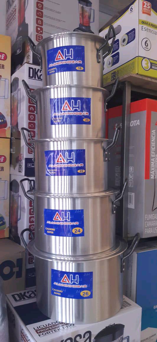 steel_drum, ashcan, vending_machine