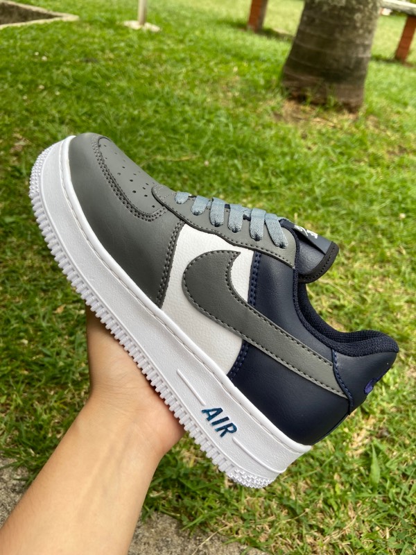 Af1 gris y azul