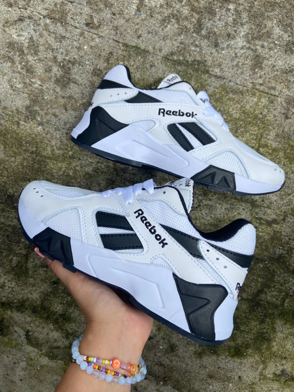 Reebok blanco y negro